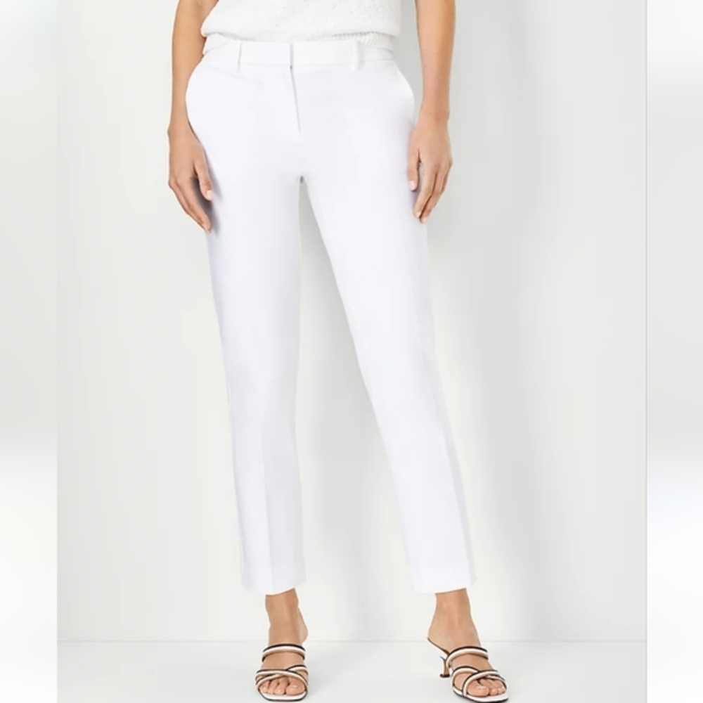 Theory cropped white straight leg‎ slash pockets ankle chinos pants Size 4